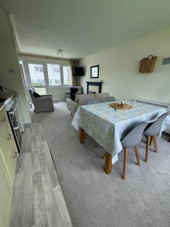 206 Trewent Park -  - 2