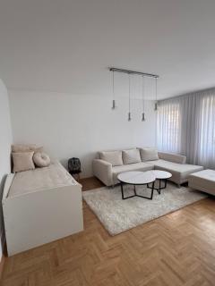 Urban Stay Sarajevo - Sarajevo - 5