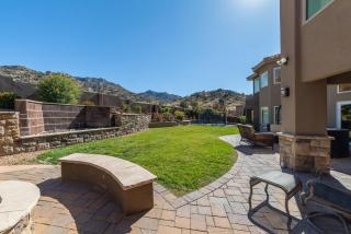 Majestic Mountain Escape-hike trails from backyard - Albuquerque - 3