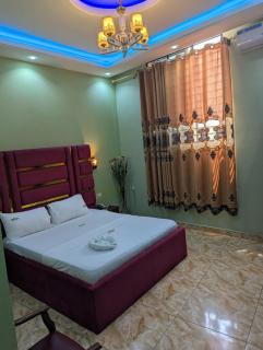 Comfort Inn Hotel & Suits - Yaoundé - 4
