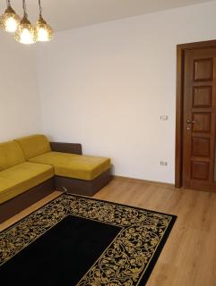 Escapadă confortabilă-curte, parcare și liniște aproape de centru - Piatra Neamţ - 5