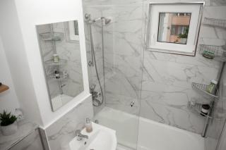 Cozy Home Apartment - 3