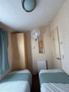 8 Berth Caravan in Chapel St - Chapel Saint Leonards - 1