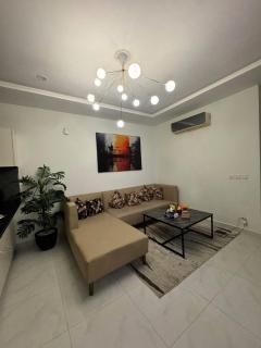 One Bed Luxury Apartment with Pool Gym Cinema amenities in Zameen Opal by Urban B&B - Lahore - 7