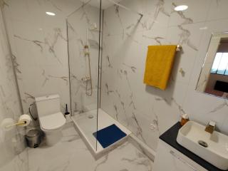 Grand appartement idéal famille, proche plage, bon emplacement pour visiter la Côte d'Azur - 3