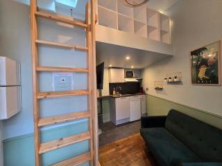 Studio with bedroom and kitchen - 3