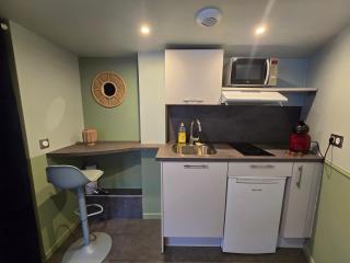 Studio with bedroom and kitchen - 4