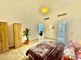 Regent House 1 Motor City - 3