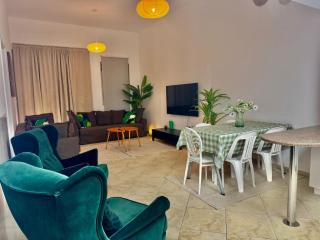 Regent House 1 Motor City - 2