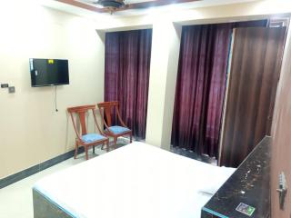 Farooq Hotel - Muzaffarabad - 4
