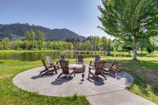 Private Pond and Indoor Pool Grand Arlington Villa! - 9