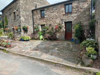 Dalesway cottage - 9