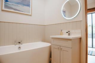 New! Mains Lane Barn - Peaceful Countryside Stay - Bellerby - 3