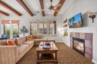Upstairs 1BR Villa with Impeccable Views #A - La Quinta - 0