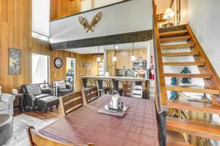 2 Mi to Kings Beach Family Lake Tahoe Condo - 0