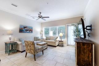 Home near beach with free WiFi, shared pool, central AC, private W/D - 5