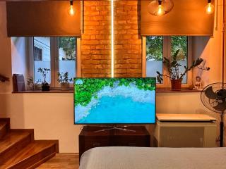Stylish Natural Apartment with SAUNA - Heroes Square - 7