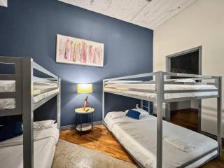 Chic Loft 828 3bd Sleeps 16 Free Parking - 3