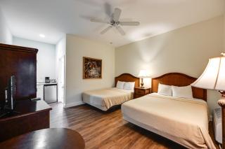 Naples Studio with Community Pool and Tennis Courts! - Naples - 7