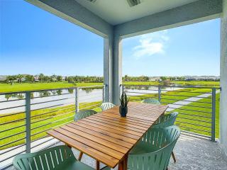 Comfy 3BR Lakeview Condo with 2Clubhouses - Kissimmee - 8