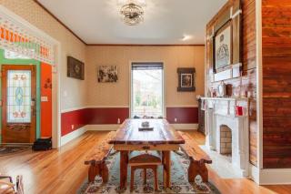 Eclectic Pet Friendly Home in East Nashville - 4
