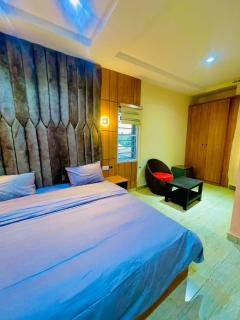 NUGGET CONTINENTAL HOTEL AND TOURS BIRNIN KEBBi - Birnin Kebbi - 3