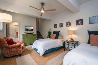 Chic Casita - Long Term Stays of 30 or More - Walk to Beach - Santa Barbara - 2