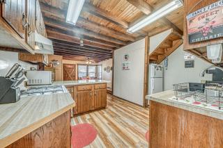 Walk to Downtown Ruidoso Cozy Wooded Retreat - Ruidoso - 6