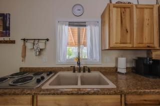 Saddlehorn Ridge Cabin - 2