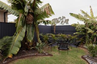Coastal Comfort in Aldinga Family-Friendly - Aldinga Beach - 9