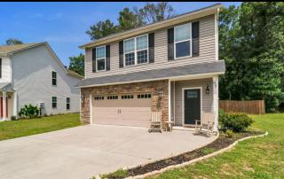 Spacious 4Bdr house 15 Mins From Parris Island and Downtown Beaufort - 0