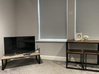 Chic Maidstone getaway - 3