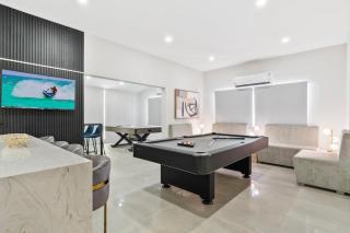 Latitude12 Beach Villa - 8