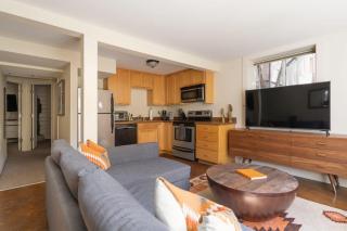 Desert Vibe 1BR in SE PDX - Local Bars & Food - 0