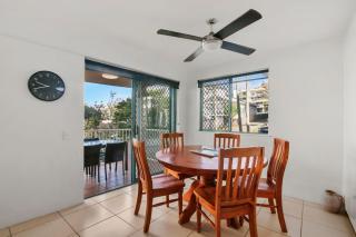 Lindomare Unit 7, 11 Orvieto Tce, Kings Beach - Caloundra - 4