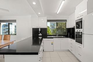 Lindomare Unit 19, 11 Orvieto Tce, Kings Beach - Caloundra - 8