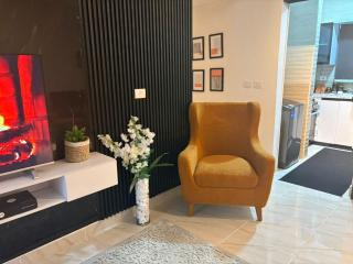 For Rent Classy Flat with a Panorama View at Madinaty - 8