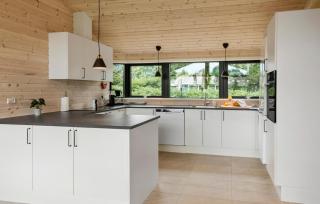 5 Bedroom Cozy Home In Væggerløse - 6