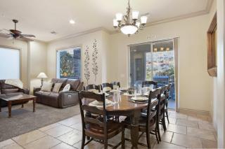 Sierra Sky - Patio with fireplace - 6