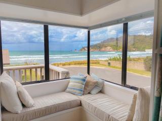 HINE110 - Whangamata by the Beach - 5