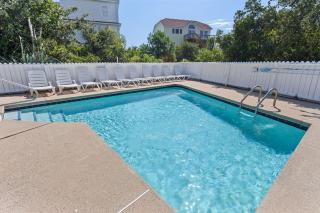 1359 - Happy Ours - 9