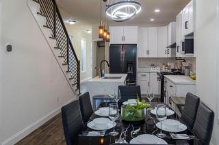4 bed !Down Town Dallas ! Move theater rooftop ! - Dallas - 2