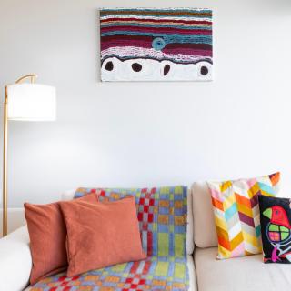 Colourful Comfort 1BR w Pool Gym & Reformer - 2