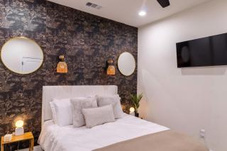 4 bed !Down Town Dallas ! Move theater rooftop ! - Dallas - 7
