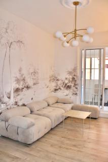 Central 2 bedroom Apartment in Bllok Agimi Art Center - Tirana - 7