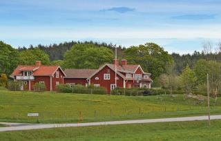 2 Bedroom Lovely Home In Sättersta Tystberga - - 1