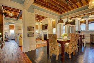 4115 - Coastal Cottage - 7