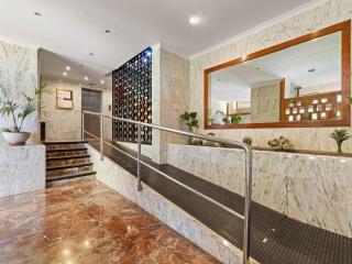 Sunny Apartment near Playamar Beach - 4