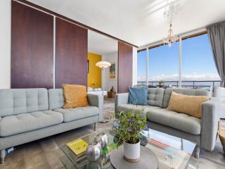 Bright Coastal Apartment with Pool - 2