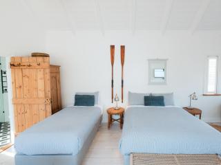 Beach Huts Middleton - 7